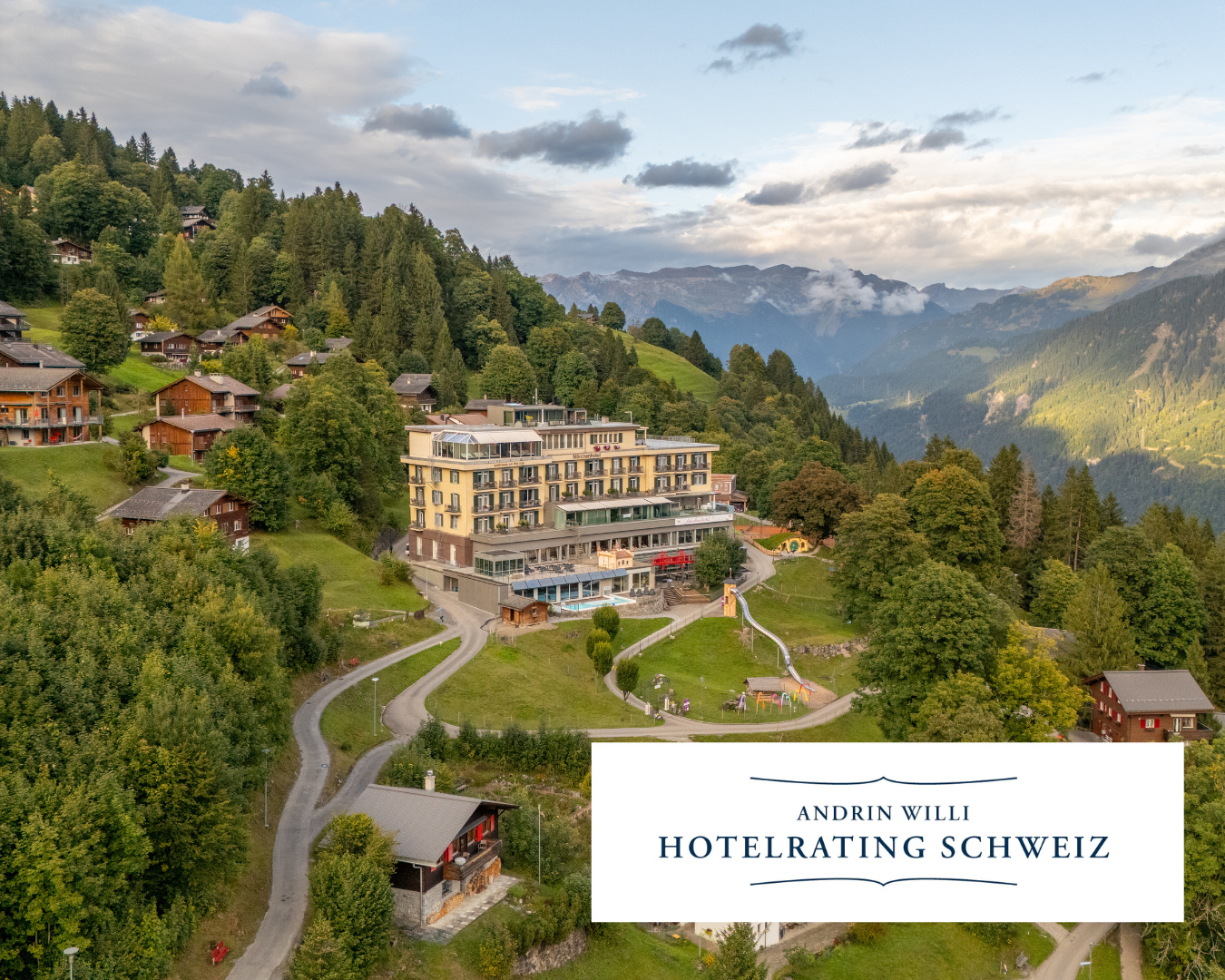 1. Platz im «Andrin Willi Hotelrating» 2026/27