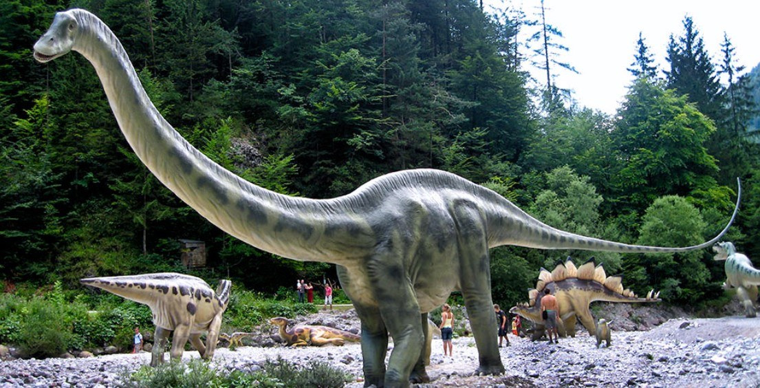 The dinos are loose!